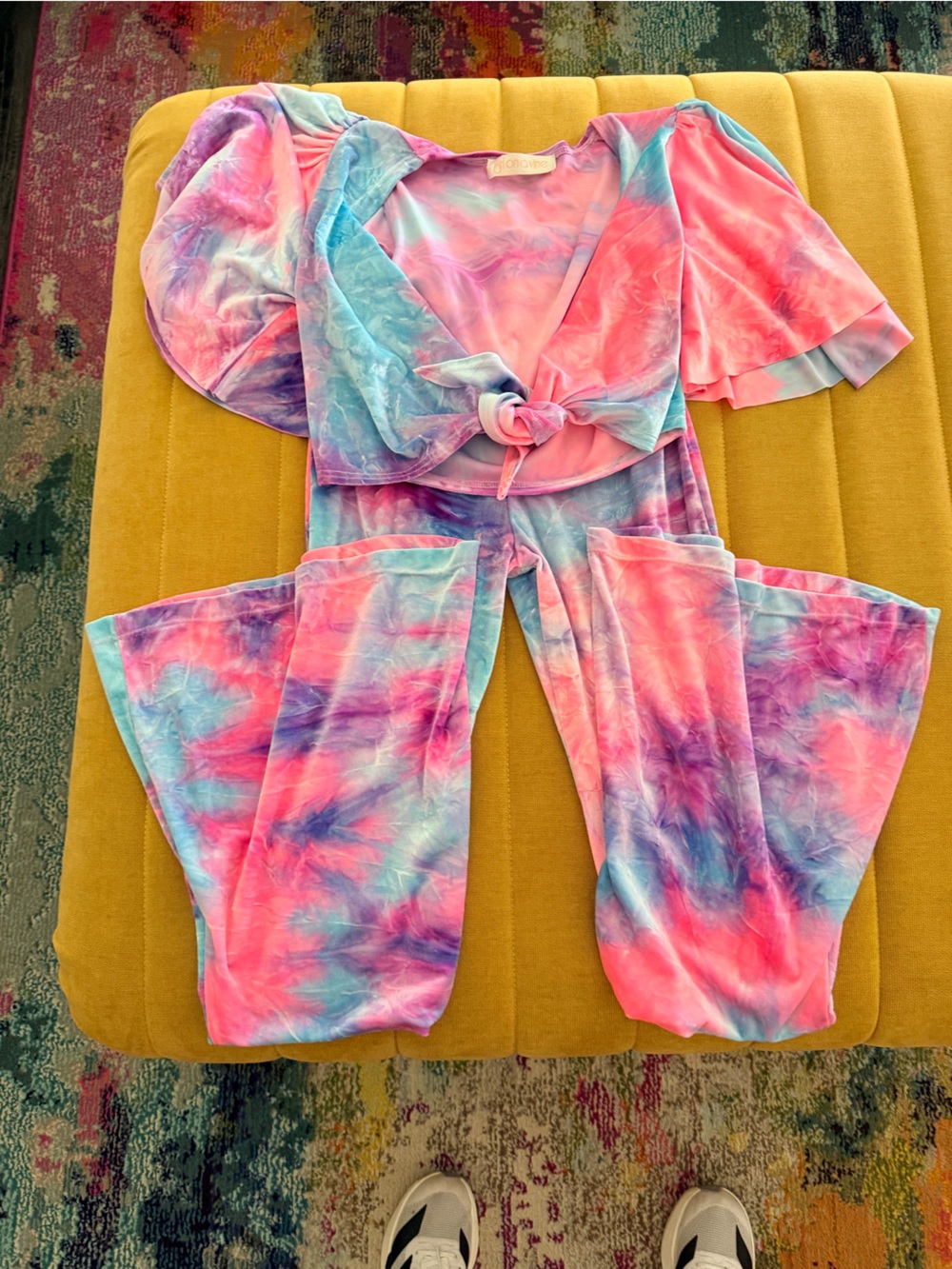 Girl On A Vine Bells and Flutter top set